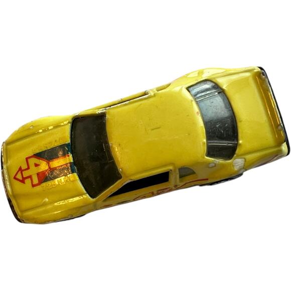 Vintage 1981 Hot Wheels Ford Thunderbird #4 Racing Yellow Malaysia Die-Cast Car - Picture 6 of 8